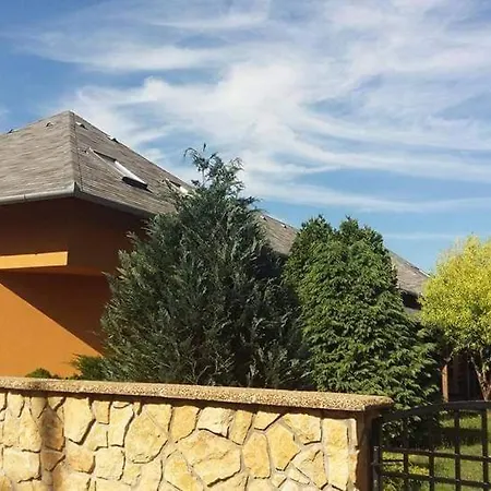 Rp Fitlife Es Vendeghaz Guest house
