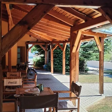 Guest house Rp Fitlife Es Vendeghaz