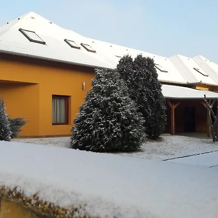 Rp Fitlife Es Vendeghaz Guest house Szentgal