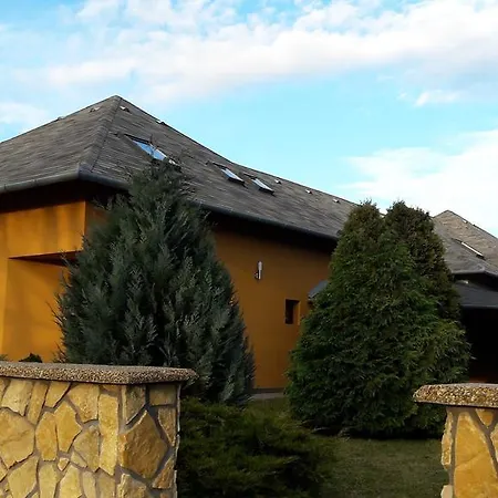 Rp Fitlife Es Vendeghaz Guest house