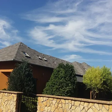 Rp Fitlife Es Vendeghaz Guest house